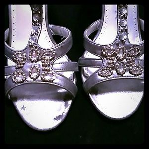Adrienne Vittadini sparkling silver sandals 8 1/2